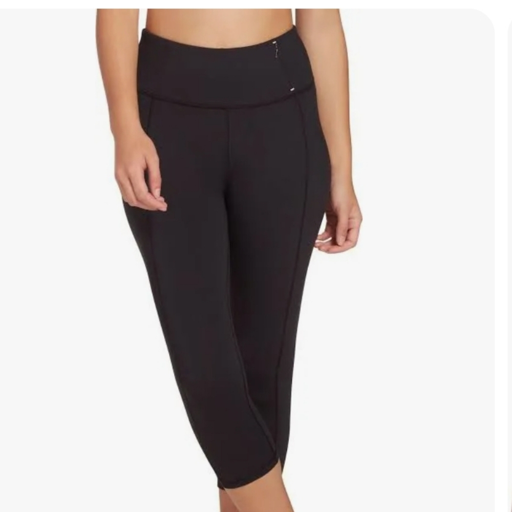 CALIA Women's Essential High Rise Capris